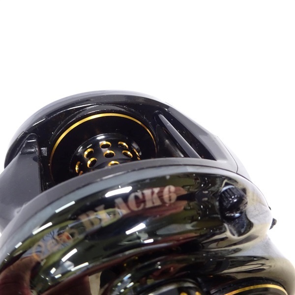 レボブラック６右